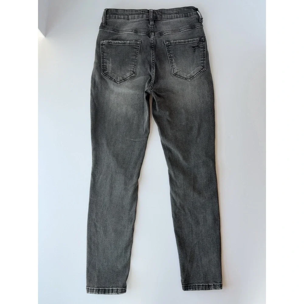 RISEN Jeans Women's 27/5 Gray Distressed Skinny Jeans Stretch Cropped